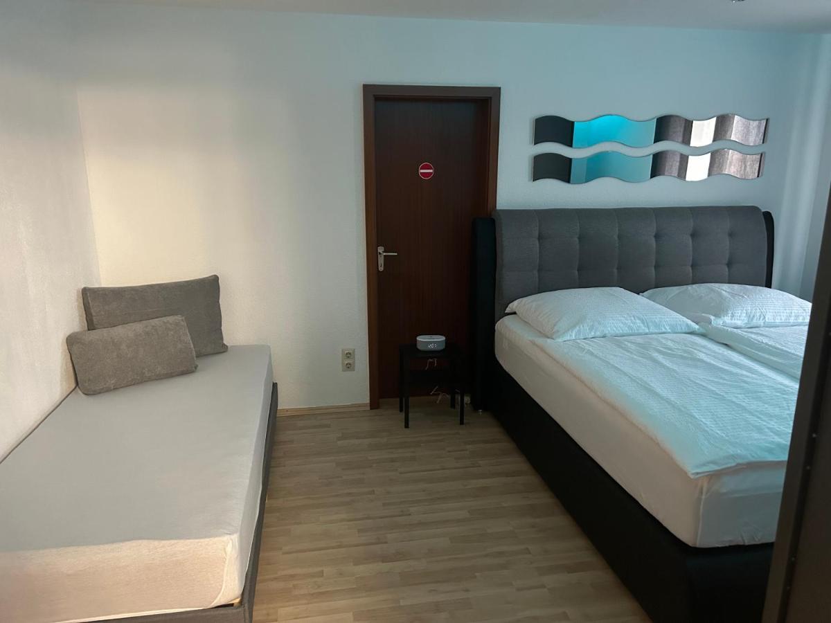 Ferienwohnung Schwarzwald Pforzheim Luaran gambar